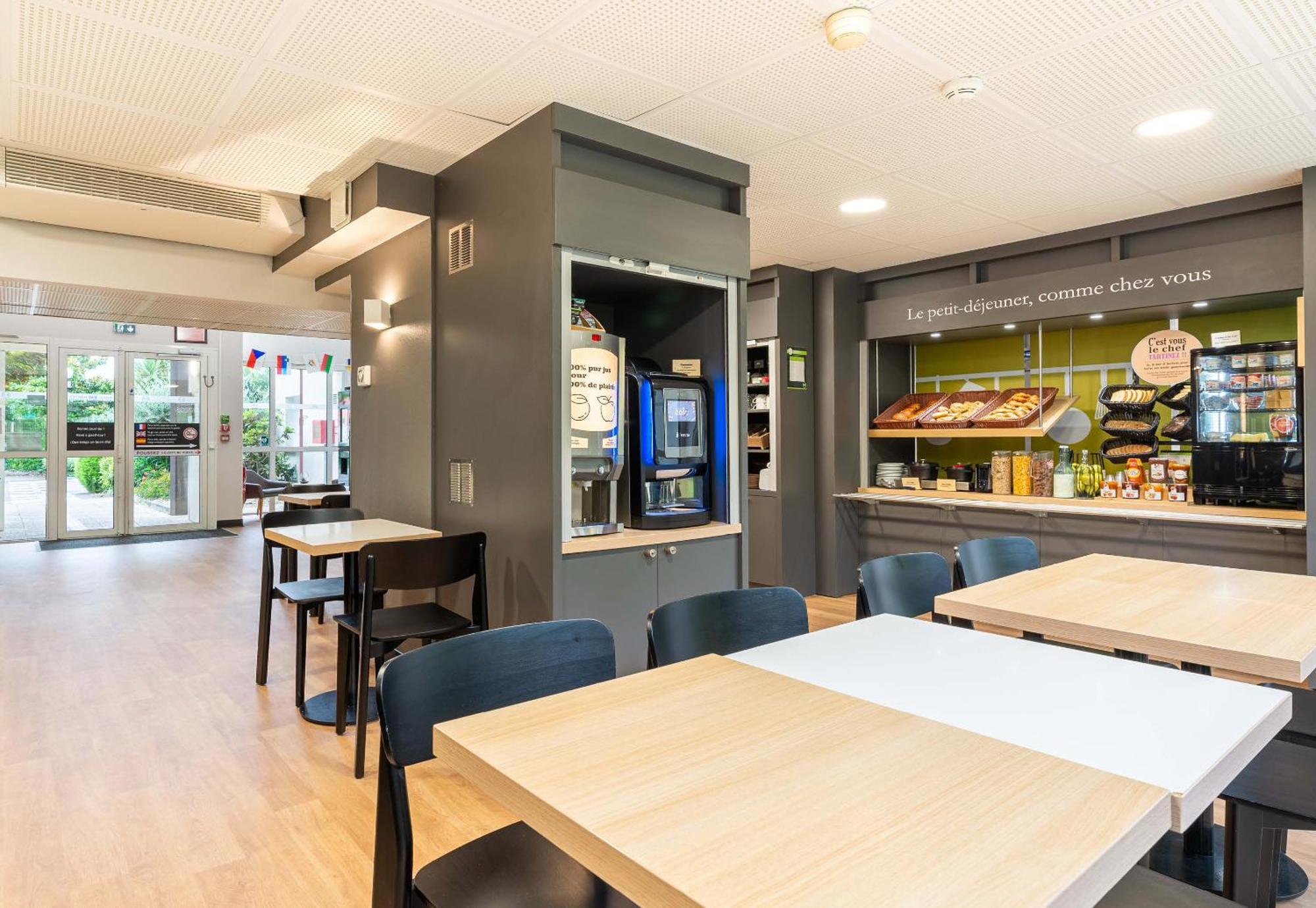 B&B Hotel Nantes Atlantis Le Zenith Saint-Herblain Buitenkant foto